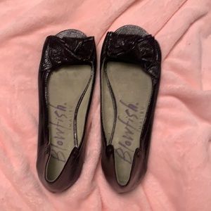 Blowfish flats with Bow detail and open toe